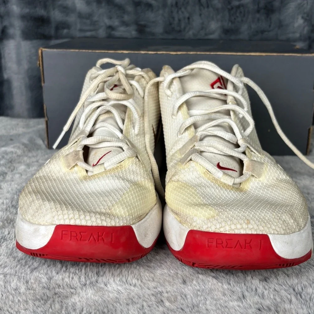 Nike Zoom Freak 1 Roses White Gold Red BQ5422-100 Mens 11.5 Giannis Basketball